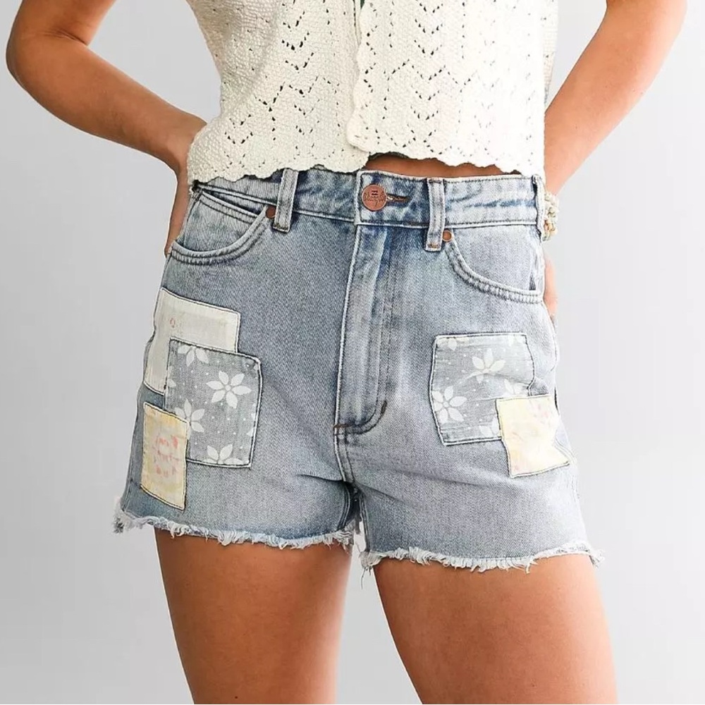 Billabong x Wrangler floral Patchwork Denim Shorts showdown cut off shorts